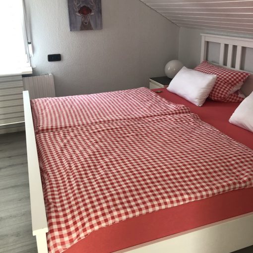 Schlafzimmer in der Ferienwohnung "Schossblick" in Gernsbach im Murgtal